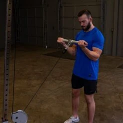 Body Solid Body-Solid Aluminum Revolving Straight Bar -Fitness Store Body SolidAluminumRevolvingStraightBarExercise2