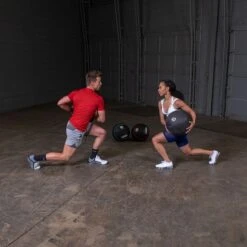 Body Solid Body-Solid Tools Heavy Rubber Balls 26 Body Solid Body-Solid Tools Heavy Rubber Balls -Fitness Store Body SolidToolsHeavyRubberBallsExercise4