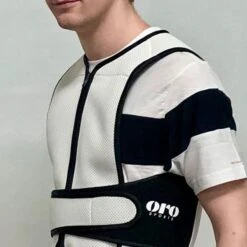 Oro Maximo Coolvest, Gen II -Fitness Store OroSportsOroMaximoCoolvest GenIISideViewMale