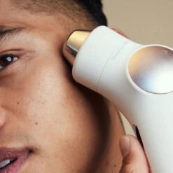 Theragun Therabody TheraFace PRO 12 Theragun Therabody TheraFace PRO -Fitness Store theraface facial health device g
